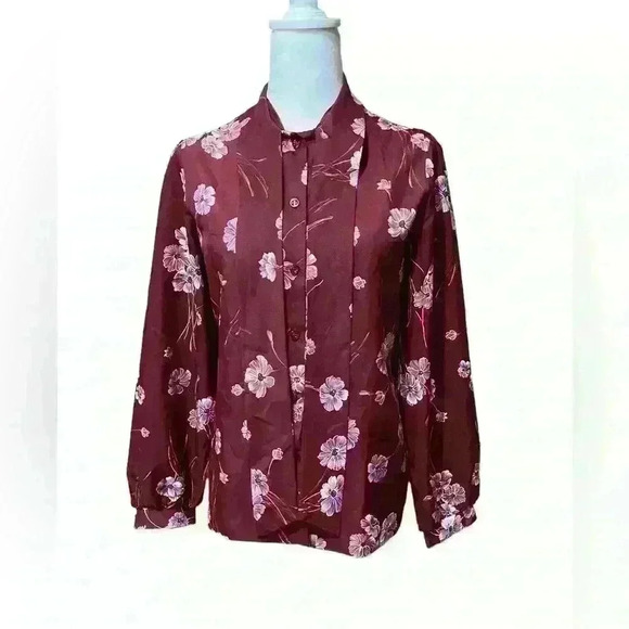 Floral print button down blouse - Picture 1 of 2